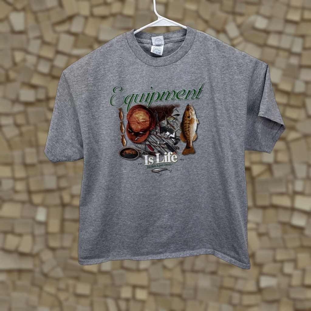 Delta VINTAGE Delta T-Shirt Shirt Men XL Gray Graphic Print Fisherman 2000s Summer Spring Fall Classic Novelty Size US XL / EU 56 / 4 - 1 Thumbnail