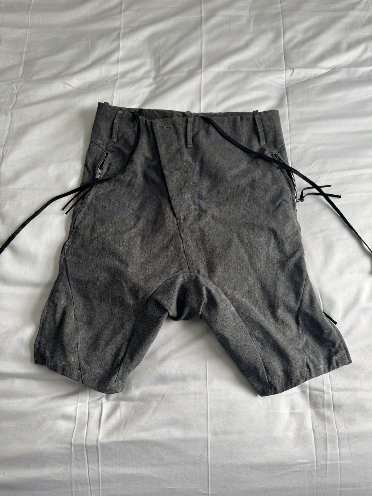 Boris Bidjan Saberi Light Grey Denim zipper shorts Size US 30 / EU 46 - 1 Thumbnail