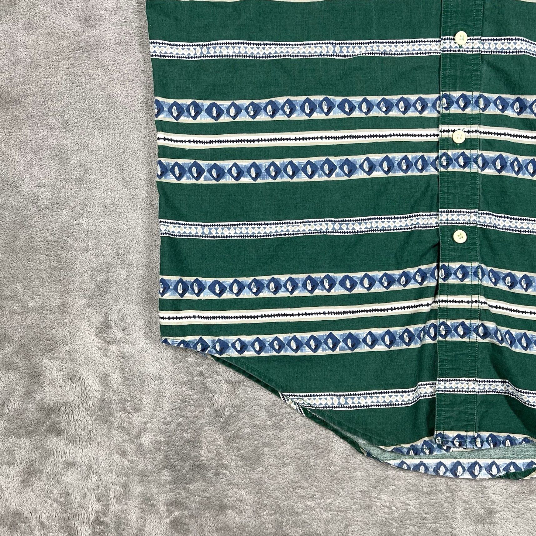 Chaps VINTAGE Chaps Ralph Lauren Button-Up Shirt Men’s M Green Striped Casual, Workwear, 90s, Preppy, Retro Mens Size US M / EU 48-50 / 2 - 3 Thumbnail