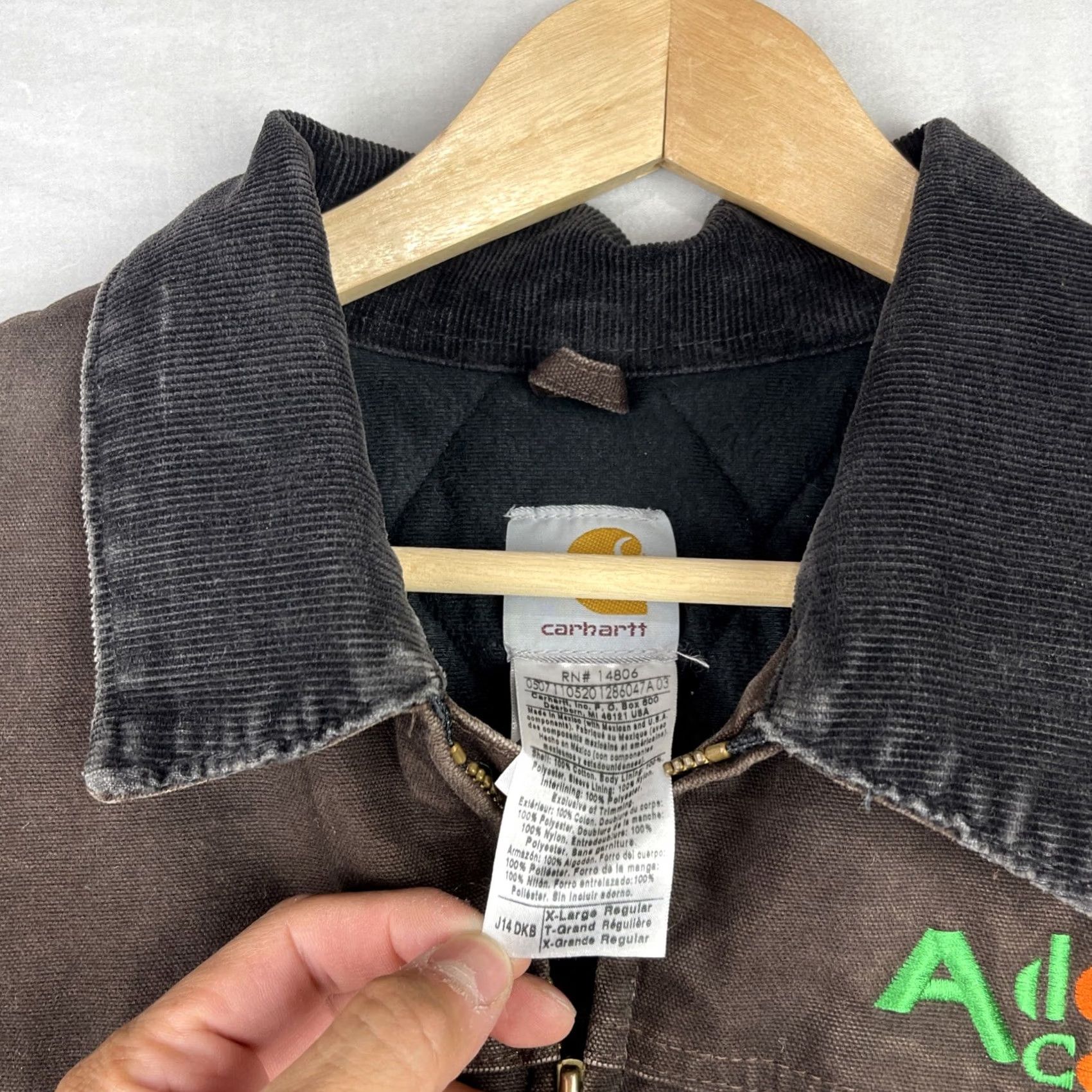 Carhartt Vintage Carhartt Jacket Mens XL Brown Santa Fe Lined Quilted Corduroy Collar J14 DKB Jacket Size US XL / EU 56 / 4 - 5 Thumbnail