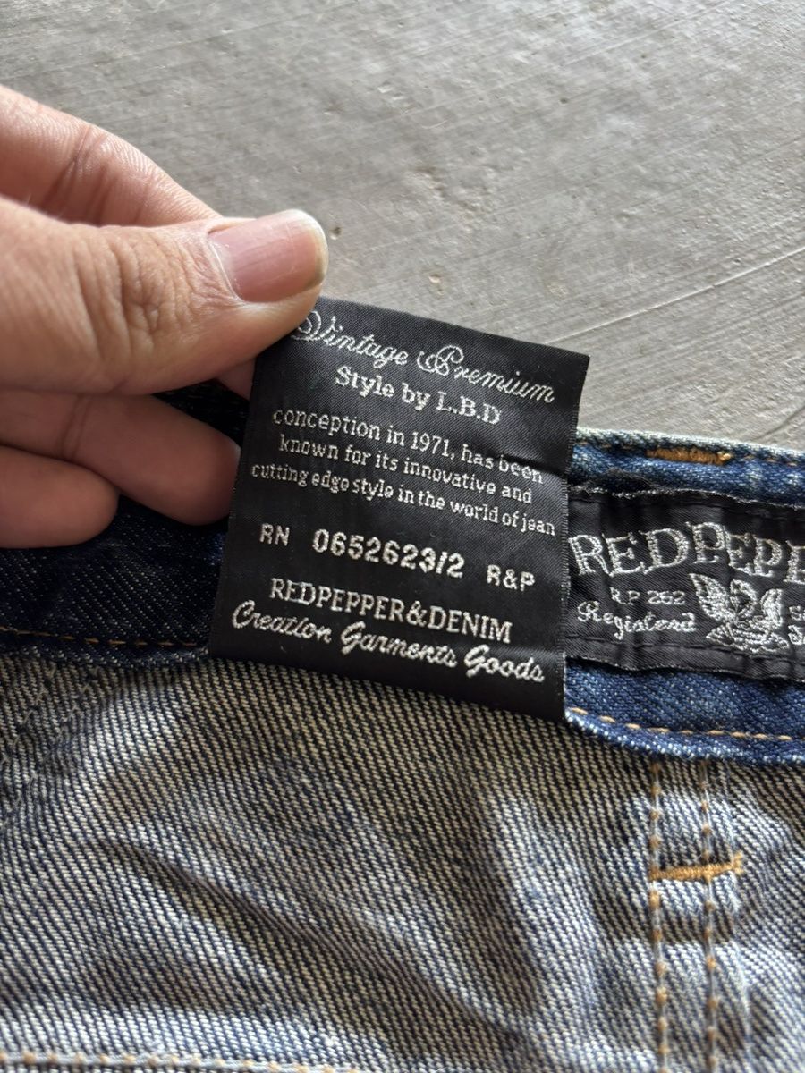 If Six Was Nine SICK FLARE RED PEPPER JEANS DISTRESSED JAPANESE PUNK GOTH Size US 31 - 6 Thumbnail
