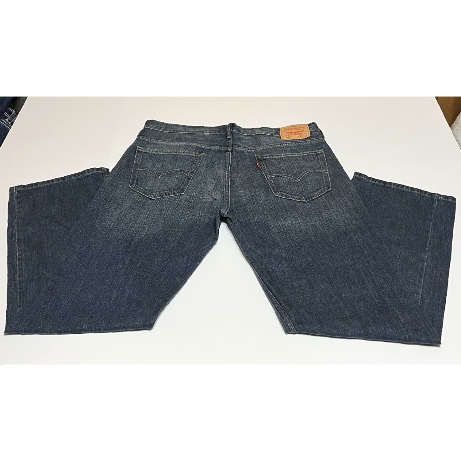 Levi's Levi's 569 Jeans Men Regular 38x32 Blue Denim Straight Relaxed 5-Pocket Zip Closure Vintage N/A Size US 38 / EU 54 - 2 Thumbnail