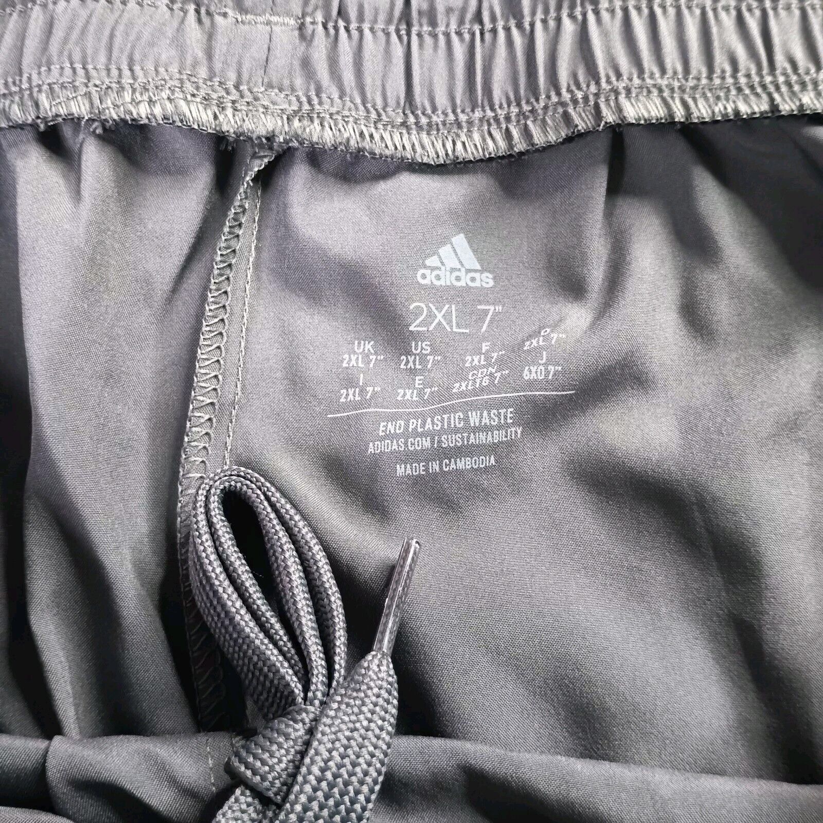 Adidas Adidas AeroReady Shorts Men's 2XL Gray Zip Pockets Running Size US 40 / EU 56 - 3 Thumbnail