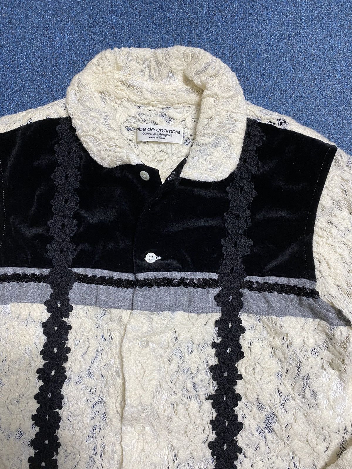 Comme des Garcons 1999 Robe De Chambre by Comme Des Garçons L/S Size US S / EU 44-46 / 1 - 1 Thumbnail