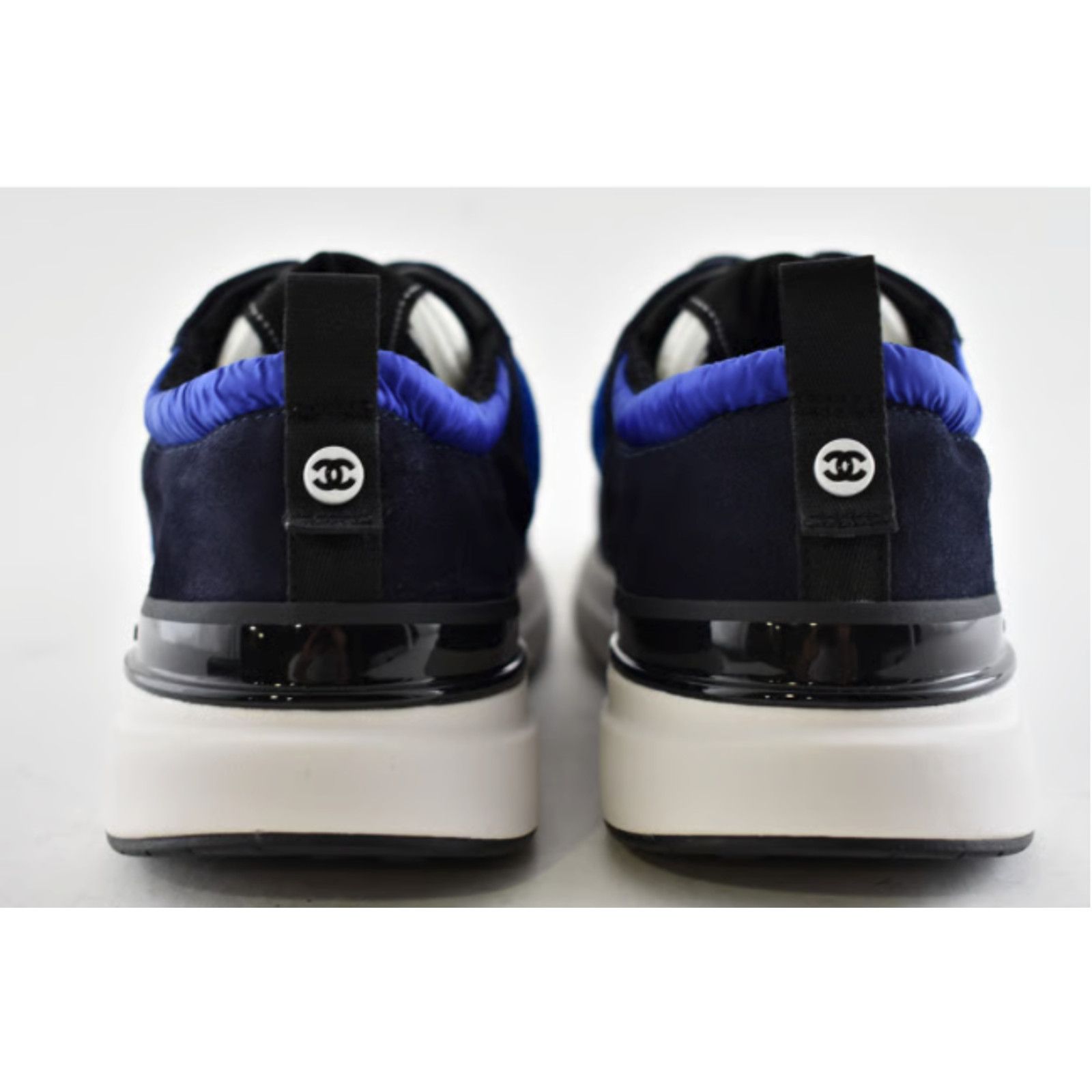 Chanel 21K CC Logo Lace Up Tie Flat Runner Trainer Sneaker 40.5 Size US 10.5 / IT 40.5 - 2 Thumbnail