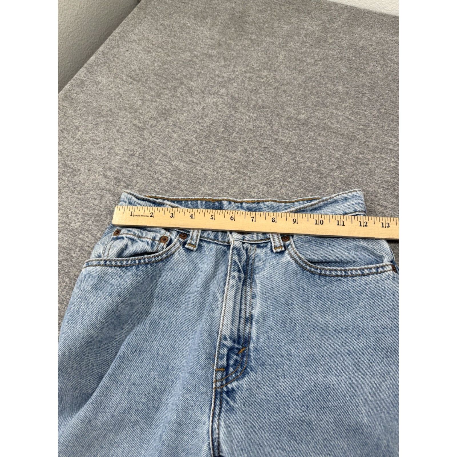 Levi's VINTAGE Levi's 17512-0291 Jeans Womens 5 Blue Denim High Waisted 24x28 Made In USA Size 27" / US 4 / IT 40 - 6 Thumbnail