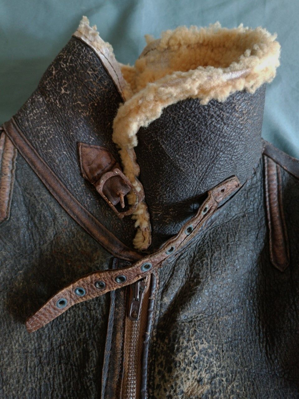 Other Vintage B-3 Sheepskin Shearling Flight Bomber Jacket. . Size US L / EU 52-54 / 3 - 5 Thumbnail