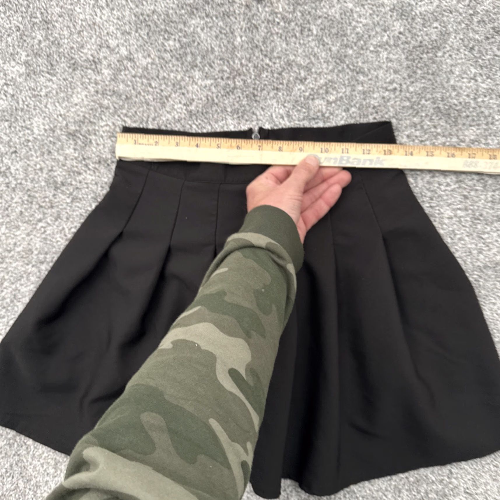 Vintage Pleated Mini Skirt L Dark Academia Preppy Goth Schoolgirl Y2K Look Skirt Women Size 36" / US 14 / IT 50 - 3 Thumbnail