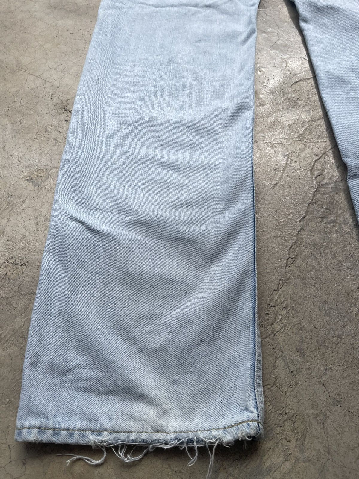 Levi's Vintage Levi’s 502 Light Wash Thrashed Distressed Denim Size US 30 / EU 46 - 12 Thumbnail