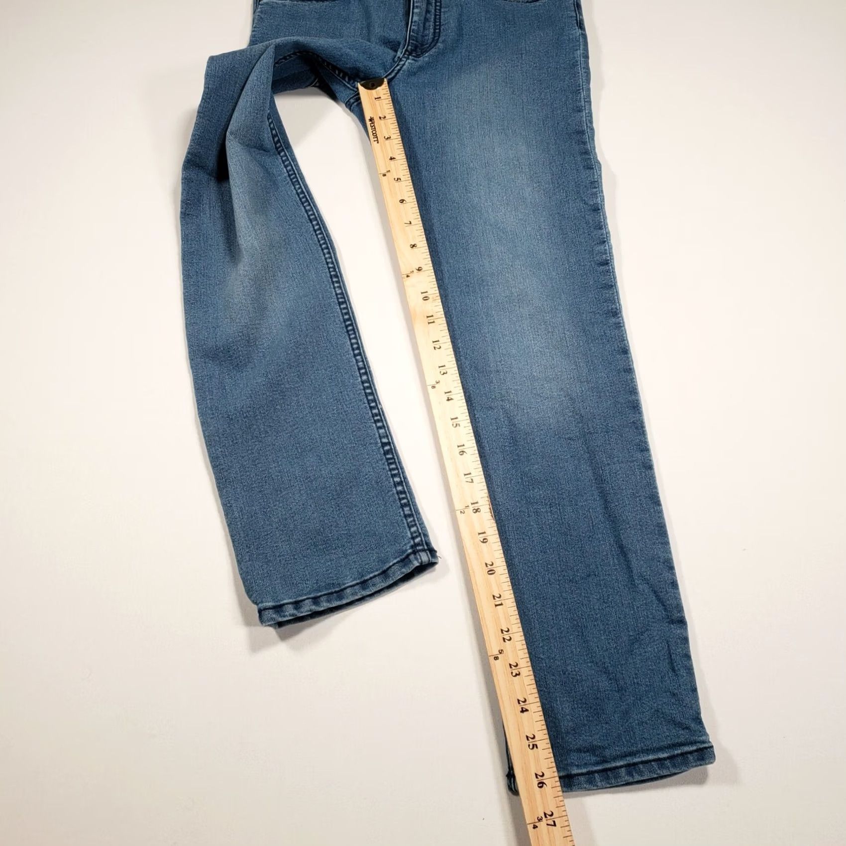 H&M H&M Jeans Womens 6 Mid-Rise Straight 5-Pocket Rinse Wash Blue Denim Size 28" / US 6 / IT 42 - 7 Thumbnail
