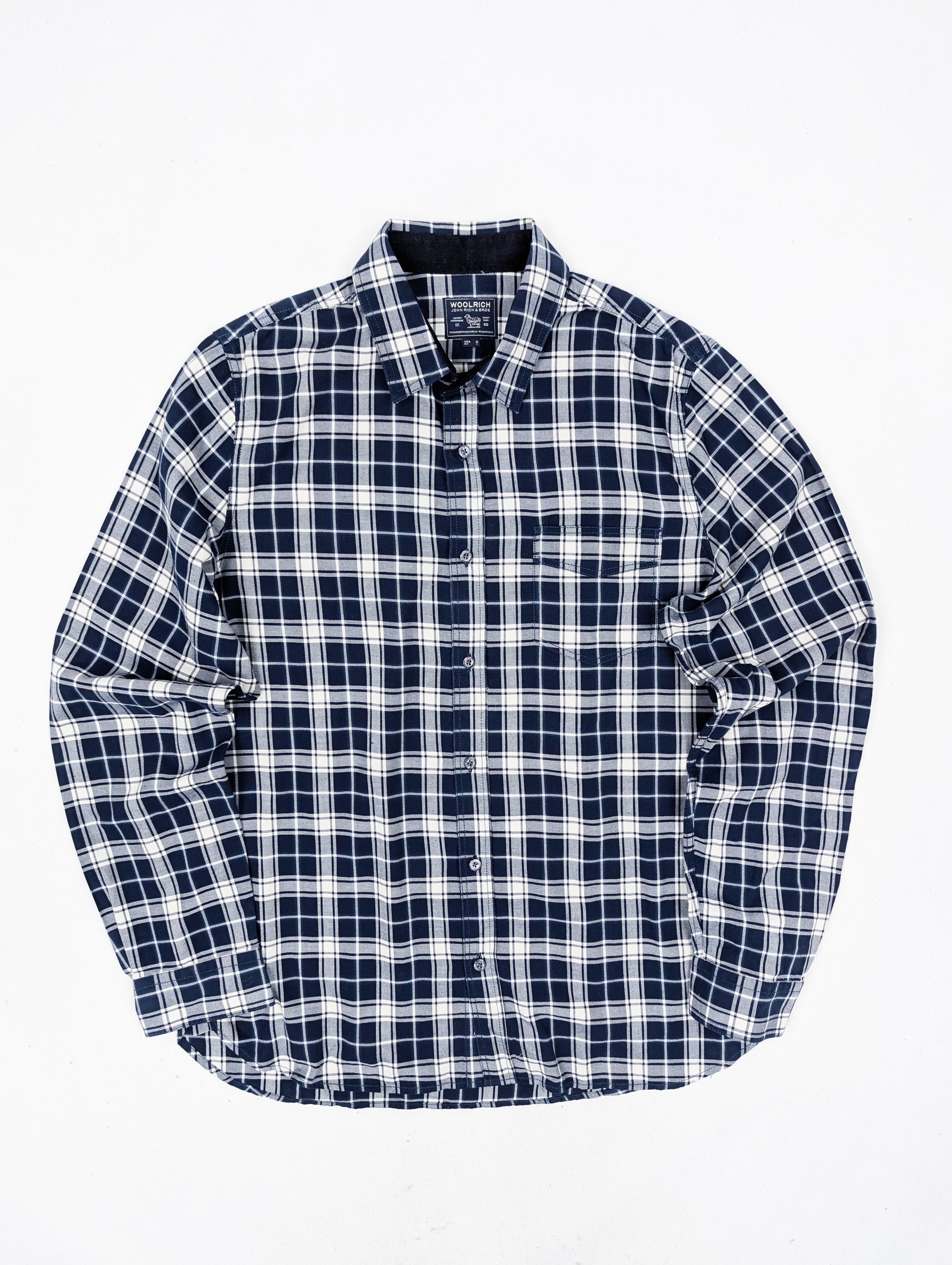 Woolrich Woolen Mills Woolrich navy blue shirt L Size US L / EU 52-54 / 3 - 1 Thumbnail