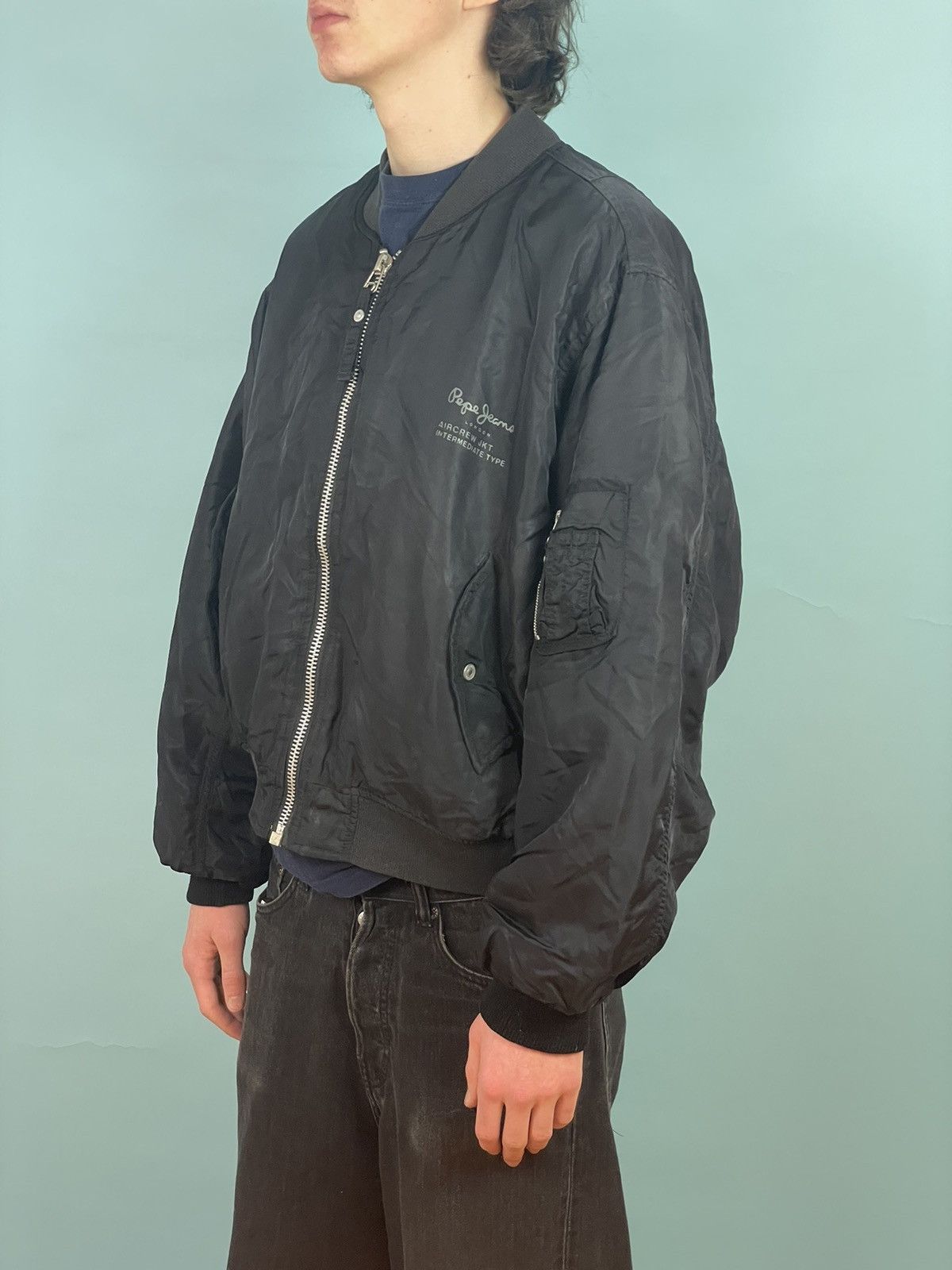 Vintage Flight jacket Vintage militairy Bomber Jacket Alpha Size US L / EU 52-54 / 3 - 8 Thumbnail