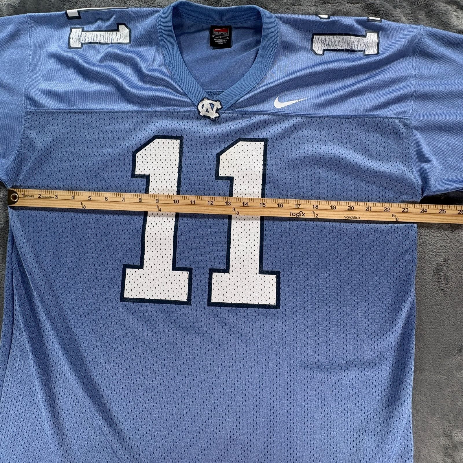 Nike Vintage Y2K Nike Team North Carolina Tar Heels 11 Football J Size US L / EU 52-54 / 3 - 7 Thumbnail