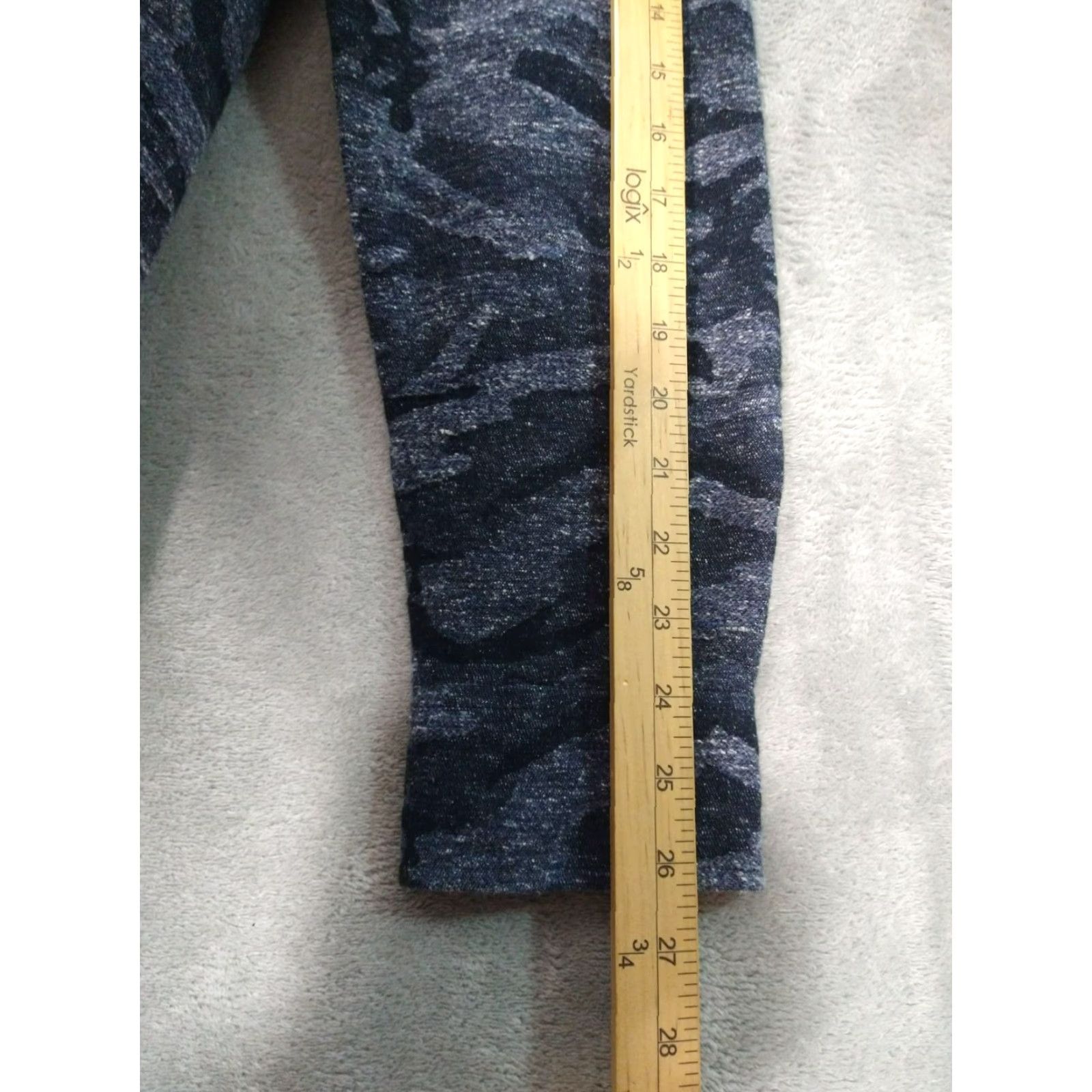 Lucky Brand Lucky Brand Shirt Mens Medium Gray Camo Flannel Classic Fit Long Sleeve Button-Up Size US M / EU 48-50 / 2 - 6 Thumbnail