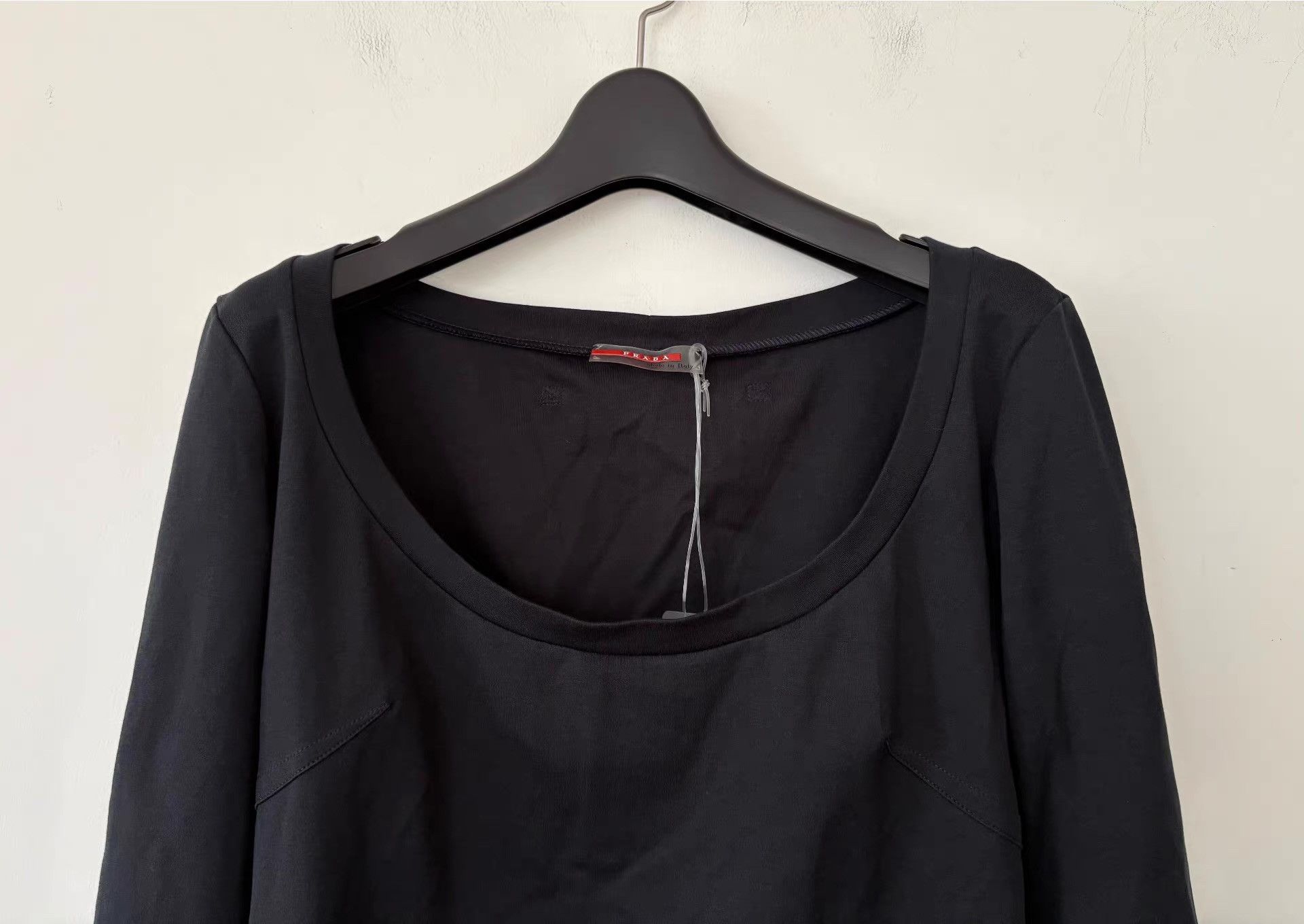 Prada Prada Structured Tailored Long-Sleeve T-shirt。Ｑ21 Size L / US 10 / IT 46 - 4 Thumbnail
