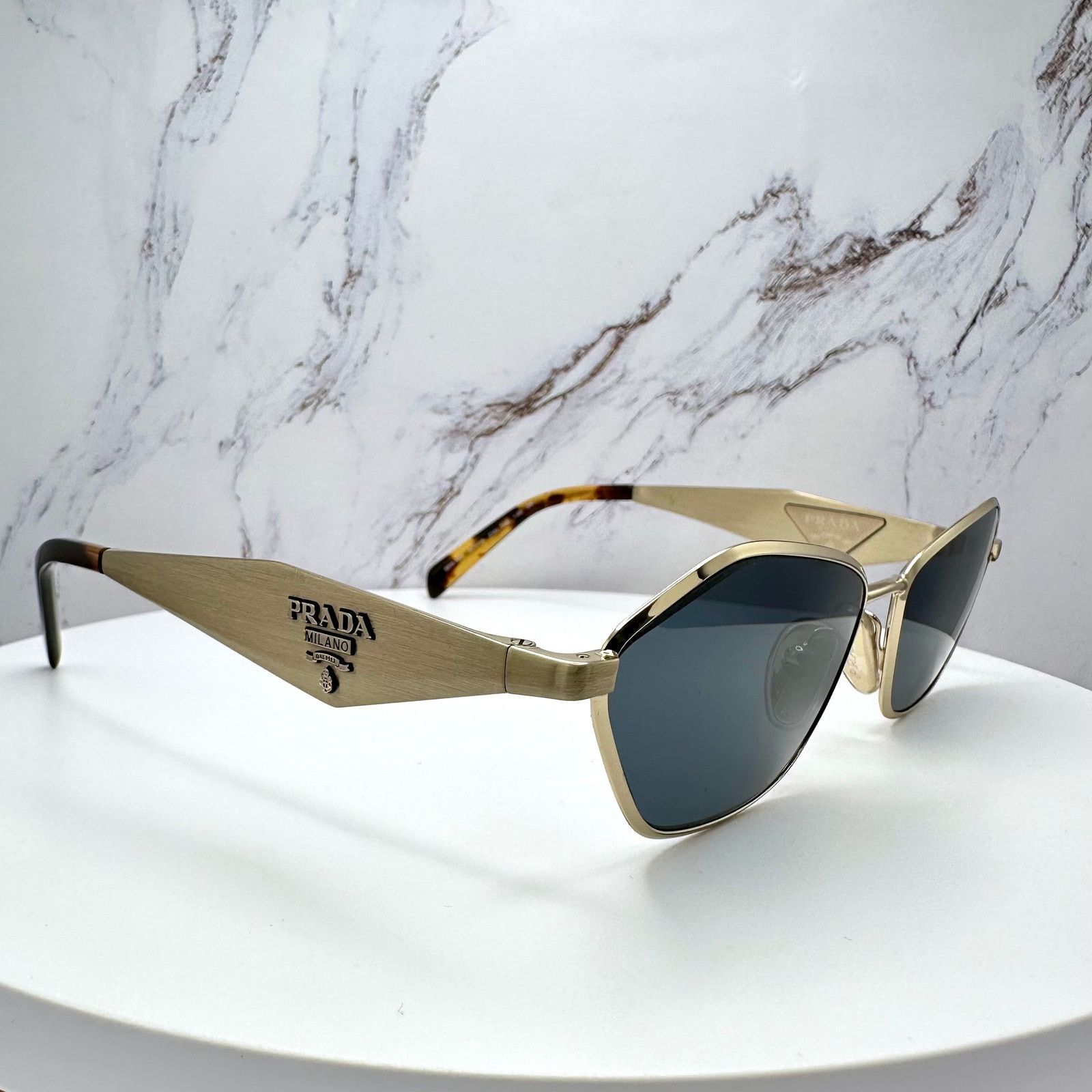 Prada New PRADA Sunglasses Gold Metal 3D Logo Aviator Size ONE SIZE - 17 Thumbnail