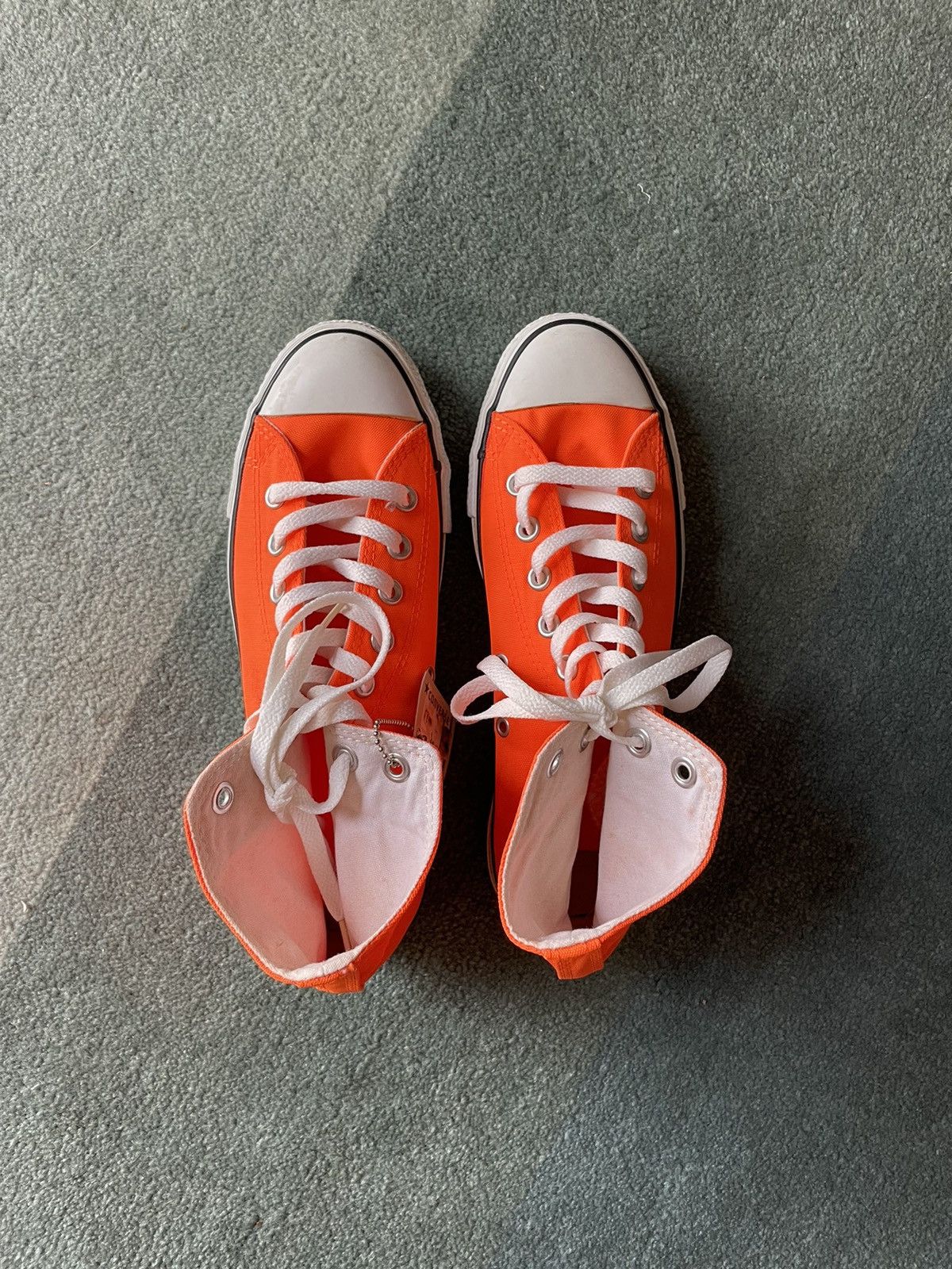 Neon orange converse hot sale