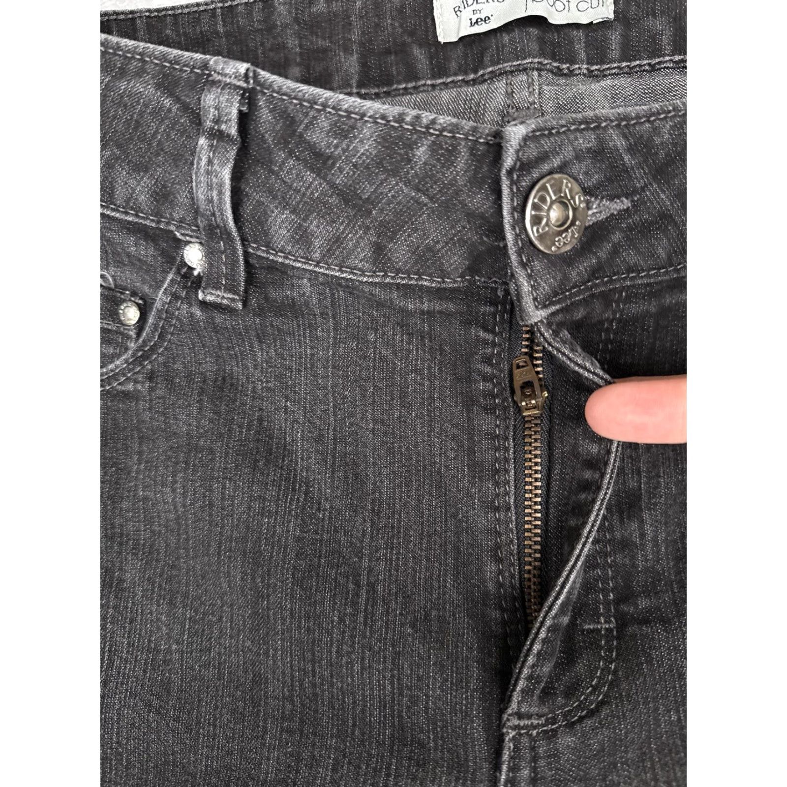 Lee Riders by Lee Jeans Womens 14P Gray Bootcut 34x28 Mid Rise Denim Stretch 5-Pocket Zipper Button Size 36" / US 14 / IT 50 - 5 Thumbnail