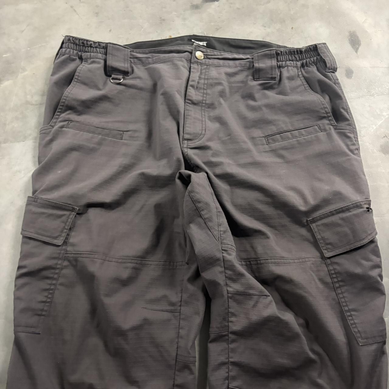 Vintage Crazy Vintage Y2K/2000s Grey Streetwear Workwear Skater Cargo Pants! 42x30 Size US 42 / EU 58 - 5 Thumbnail