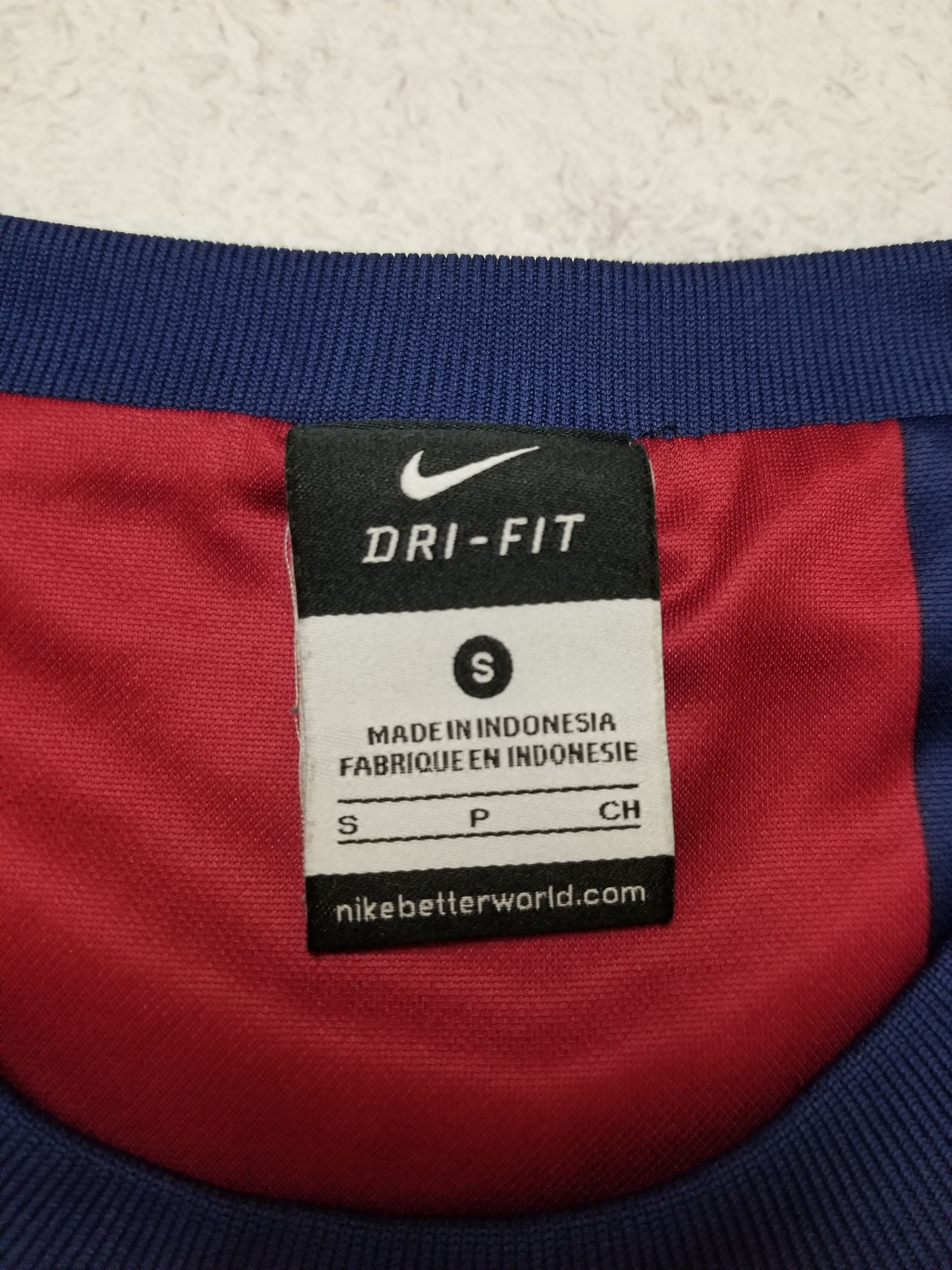 Nike BARCELONA 2014 2015 HOME FOOTBALL JERSEY 610596-422 Size US S / EU 44-46 / 1 - 12 Thumbnail