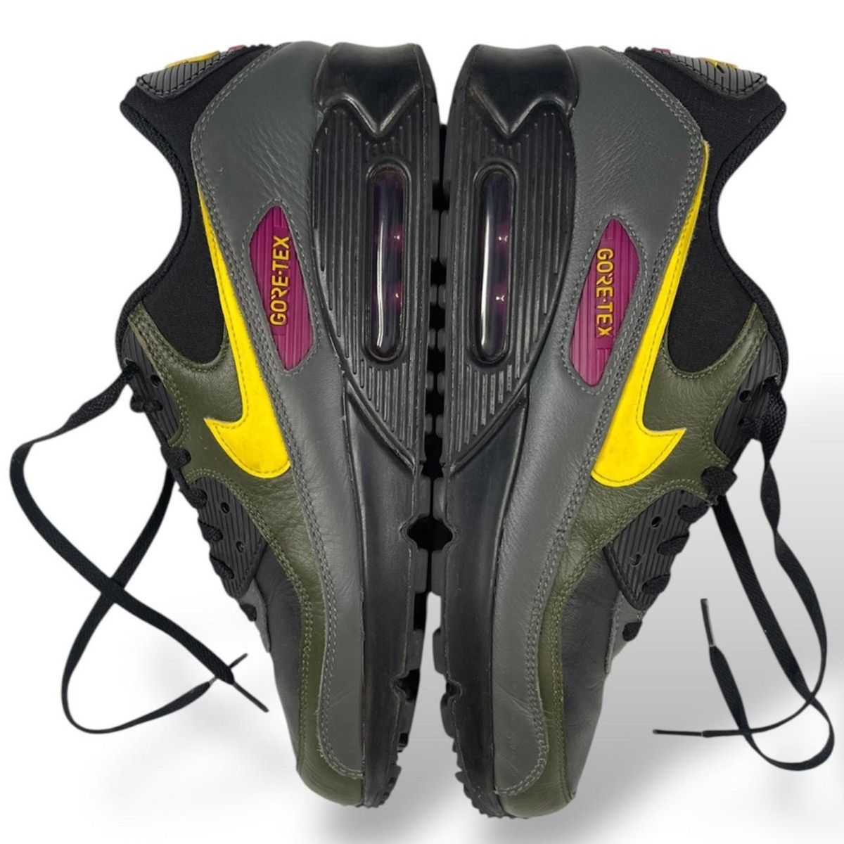 Nike Nike air max 90 goretex black cargo khaki tour yellow mens 9 Size US 9 / EU 42 - 6 Thumbnail