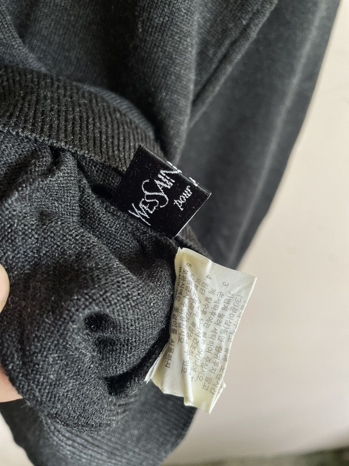 Yves Saint Laurent Yves Saint Laurent YSL Sweatshirt Size US L / EU 52-54 / 3 - 4 Thumbnail