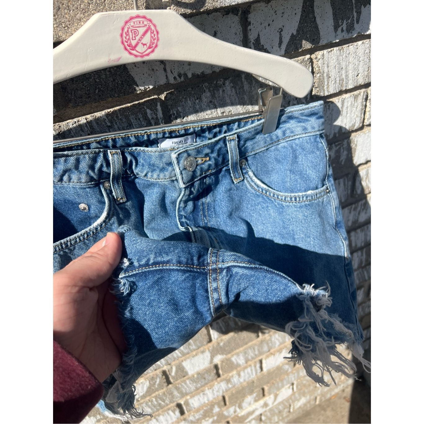 Forever 21 Forever 21 Premium Denim Jean Shorts Woman’s Size 27 Size 27" / US 4 / IT 40 - 4 Thumbnail