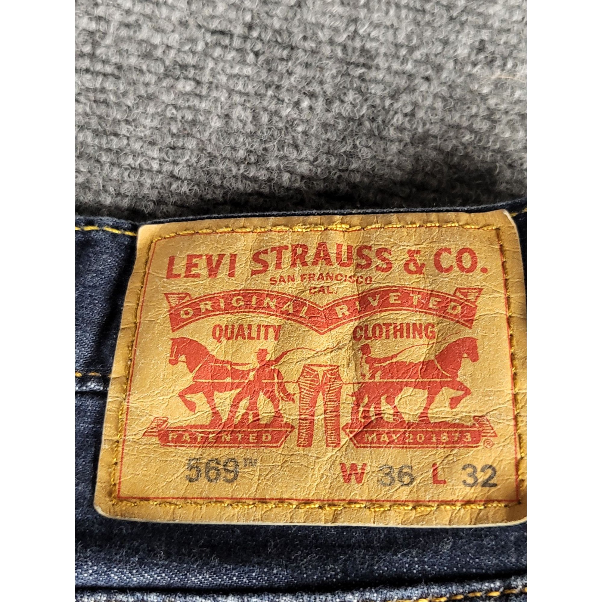 Levi's Levi's 569 Jeans Men Sz 36X32 Blue Denim Straight Leg Dark W Size US 36 / EU 52 - 4 Thumbnail