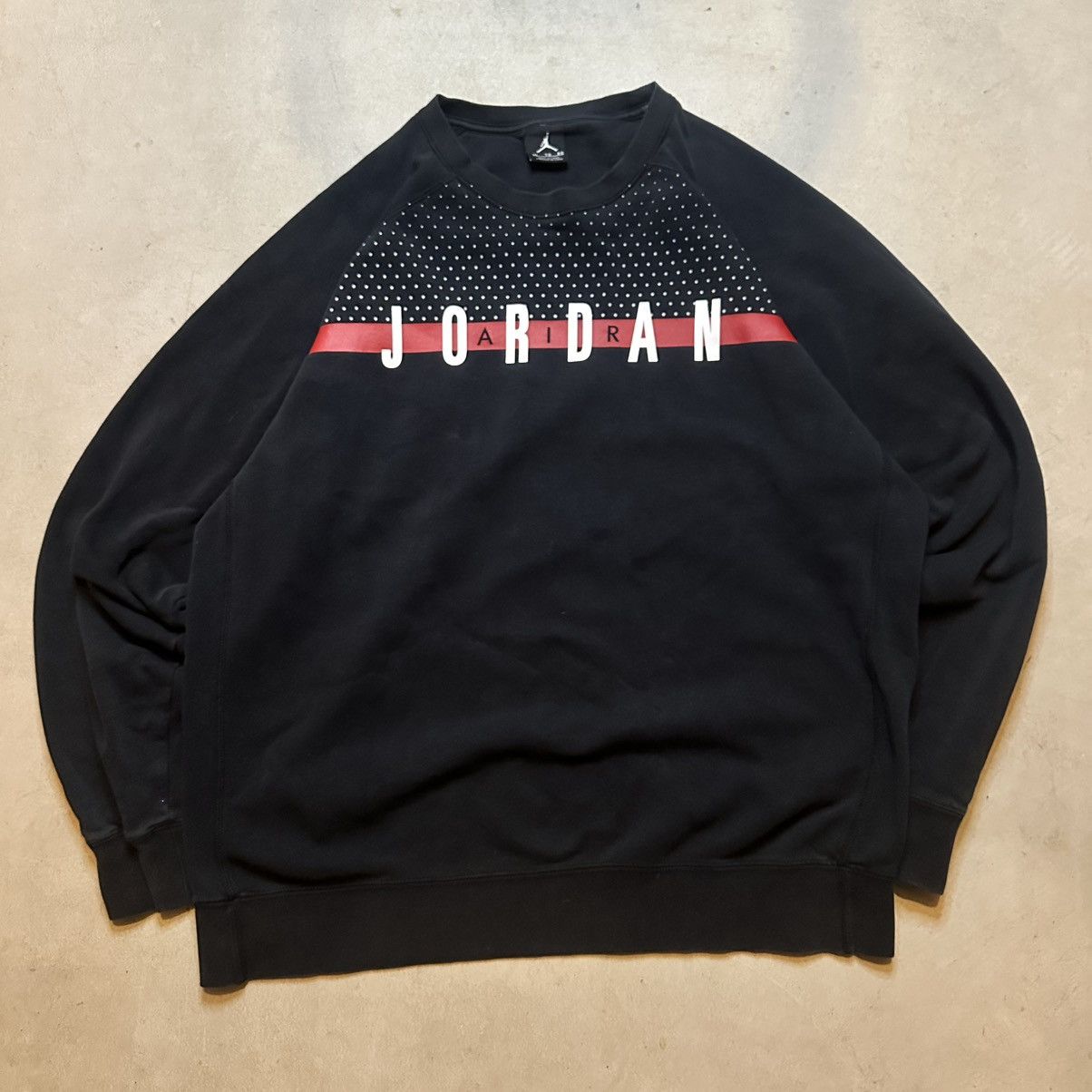 Jordan Brand Y2K Nike Jordan Brand Black Crewneck Sweatshirt Size XL Size US XL / EU 56 / 4 - 2 Thumbnail