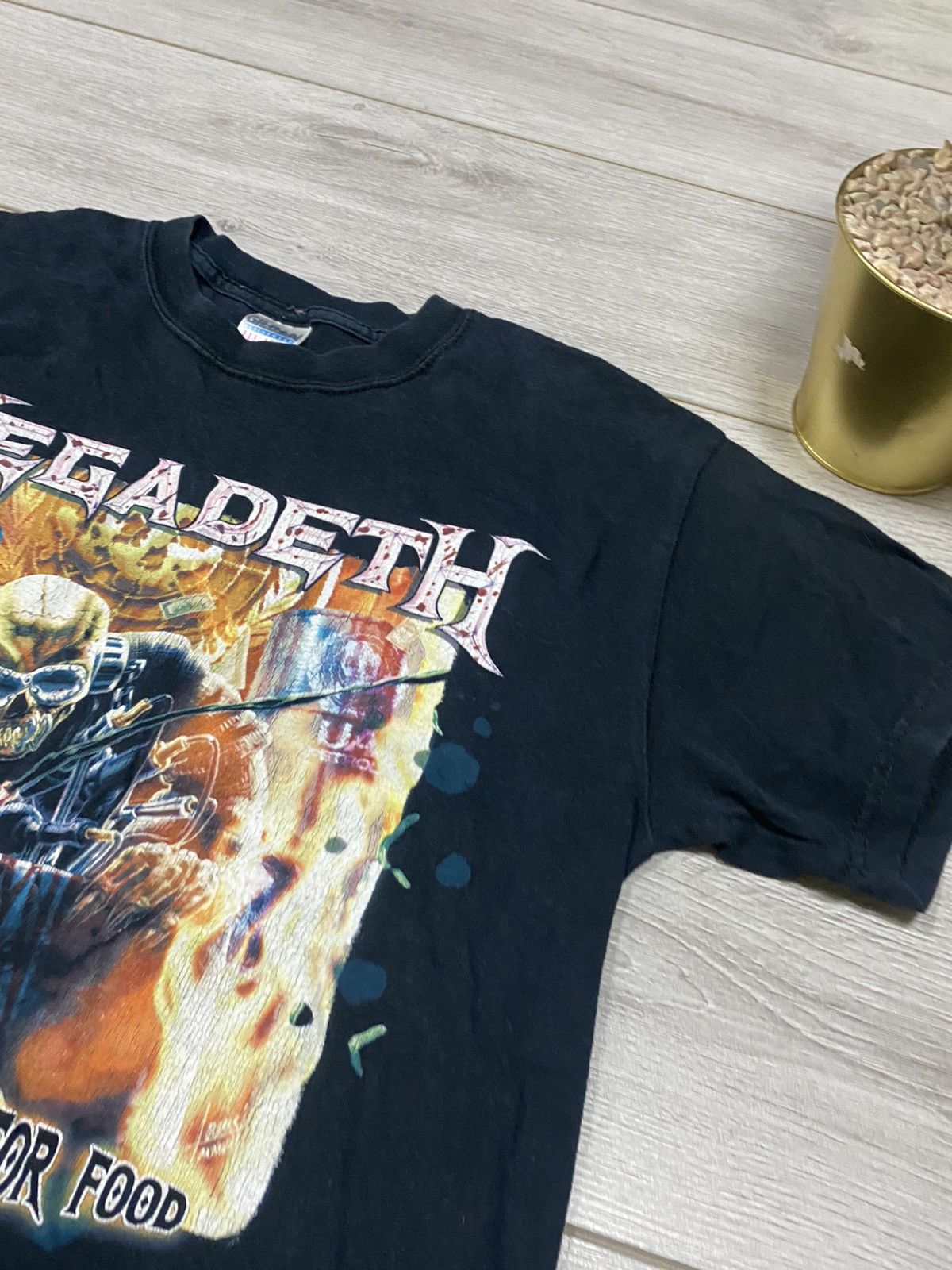 Band Tees Megadeth 2007 vintage tour t-shirt Held hostage by oil Size US M / EU 48-50 / 2 - 7 Thumbnail