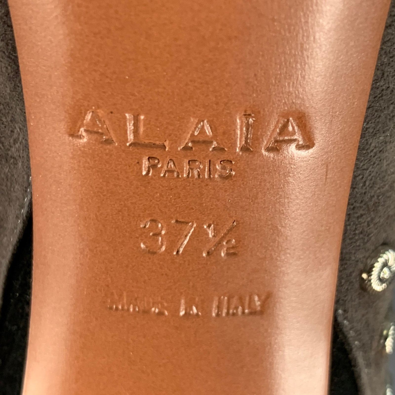 Alaia 7.5 Black Grey Studded Suede Back Zipper Stiletto Booties Size US 7.5 / IT 37.5 - 8 Thumbnail