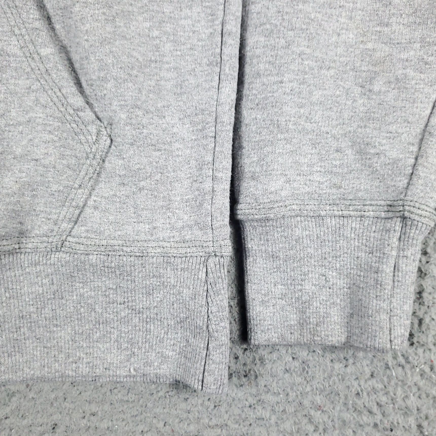 Champion VINTAGE Champion Hoodie Mens Medium Gray Pullover Sweatshirt Cotton Blend Logo Zipper Mock Neck All Seasons Size US M / EU 48-50 / 2 - 4 Thumbnail