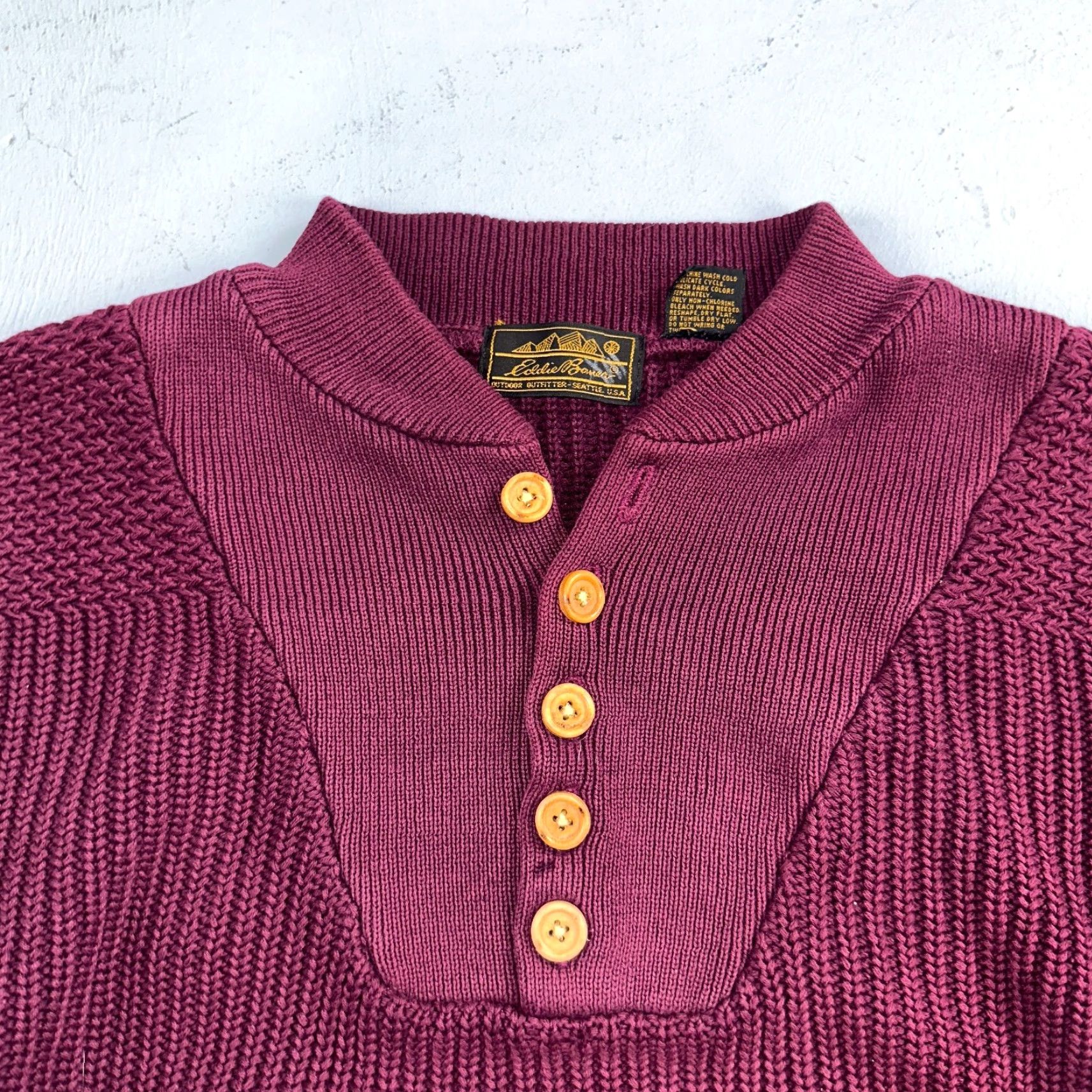Eddie Bauer VINTAGE Eddie Bauer Sweater Large Maroon Knit Henley Pullover Outdoor 80s Mens Size US L / EU 52-54 / 3 - 2 Thumbnail