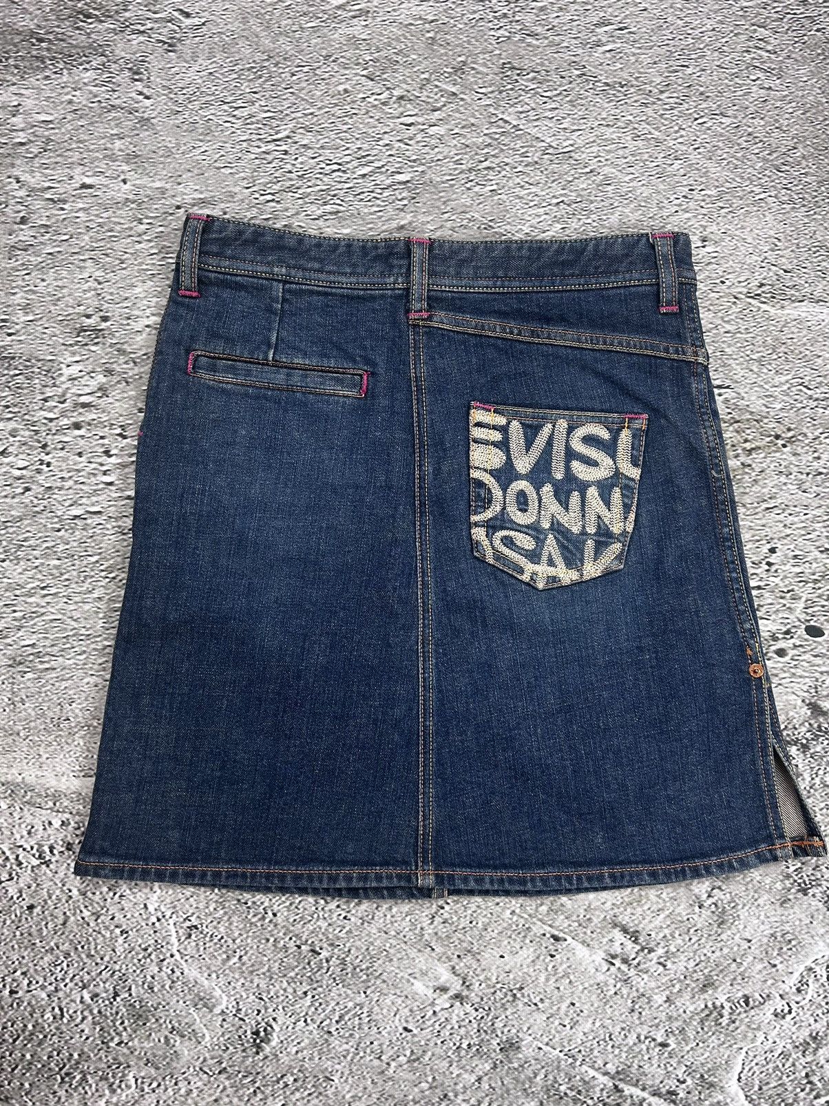 Evisu × Japanese Brand × Vintage Evisu mini skirt denim white seagull Donna Osaka vintage Size 25" / US 0 / IT 36 - 2 Thumbnail