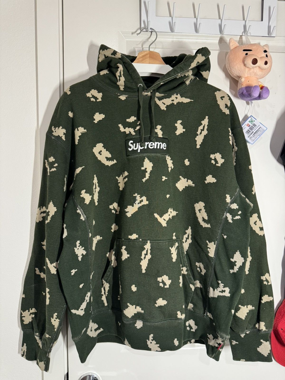 Supreme Box Logo Hooded Sweatshirt Olive Russian Camo FW21 Size US L / EU 52-54 / 3 - 1 Thumbnail