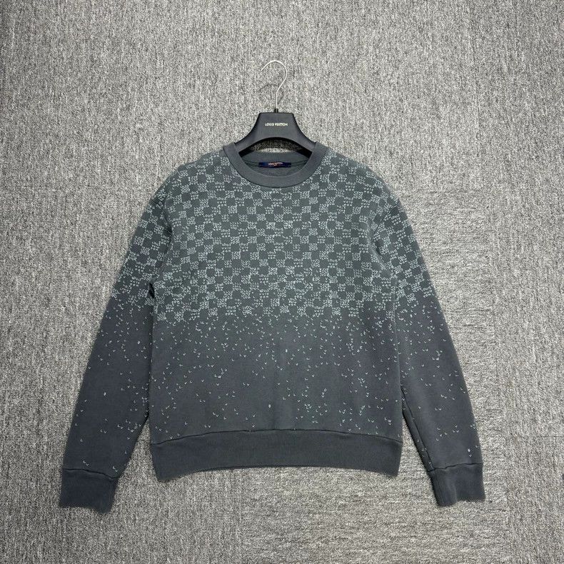Louis Vuitton Louis Vuitton LV Airplane Print Sweatshirt - dmc Size US S / EU 44-46 / 1 - 1 Thumbnail