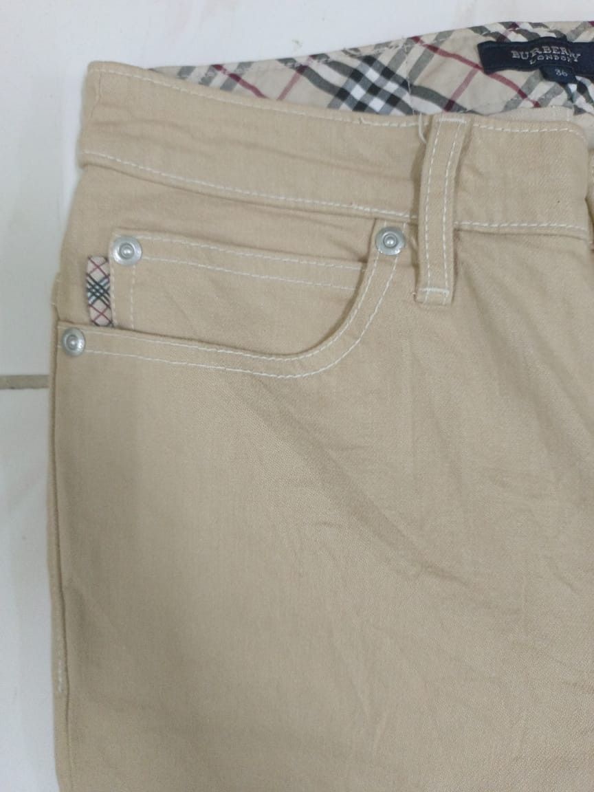 Burberry Burberry London Blue Label Nova Check Jeans Pants Size US 27 - 9 Thumbnail