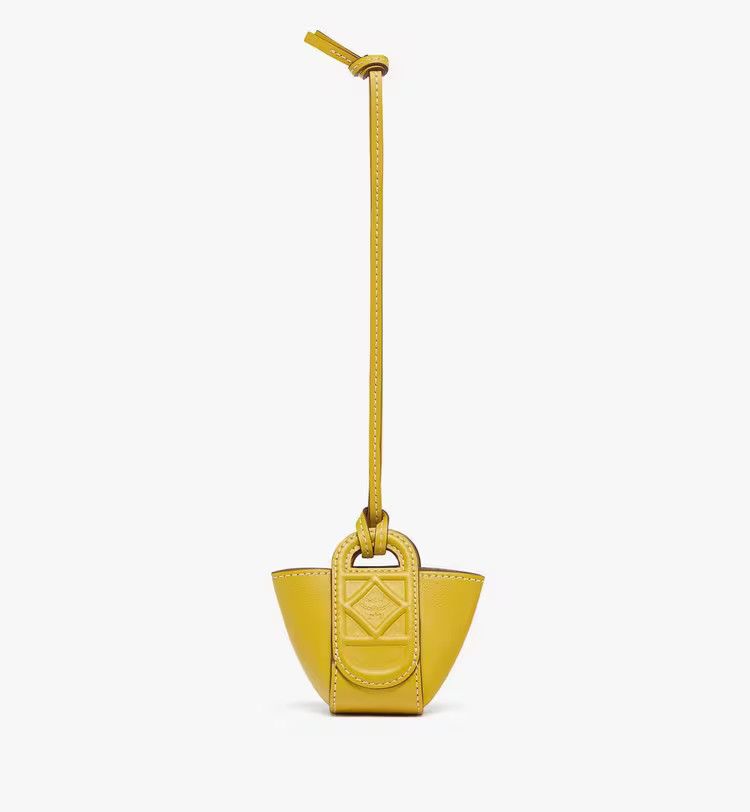 MCM o1mt1gz0625 Size: OS / Charm in Yellow Size ONE SIZE - 1 Thumbnail