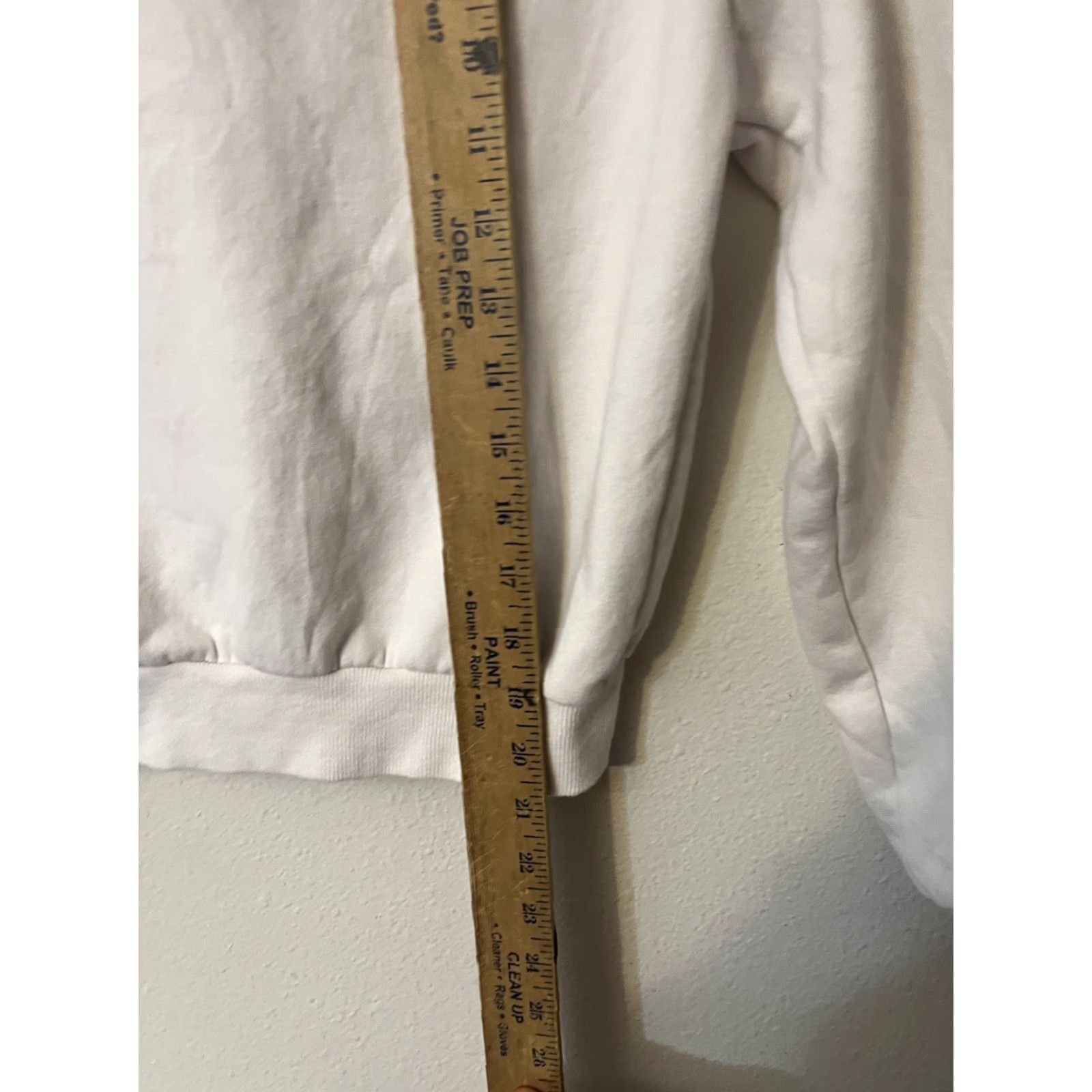 H&M H&M Divided Women's White W/ Stripe Crew Neck Pullover Sweatshirt XS Size White Casual Pullover Women XS White Vintage? Size XS / US 0-2 / IT 36-38 - 4 Thumbnail