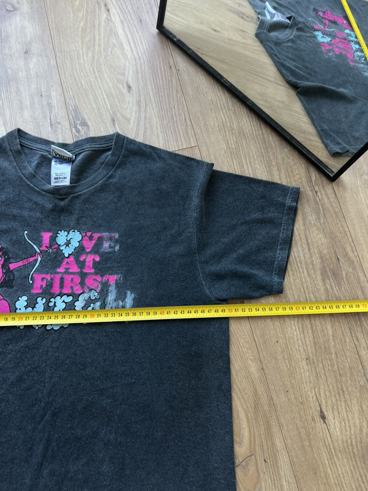 Vintage 00’s LOVE AT FIRST HIGH BOOBS TEE Y2K RARE Size US M / EU 48-50 / 2 - 6 Thumbnail