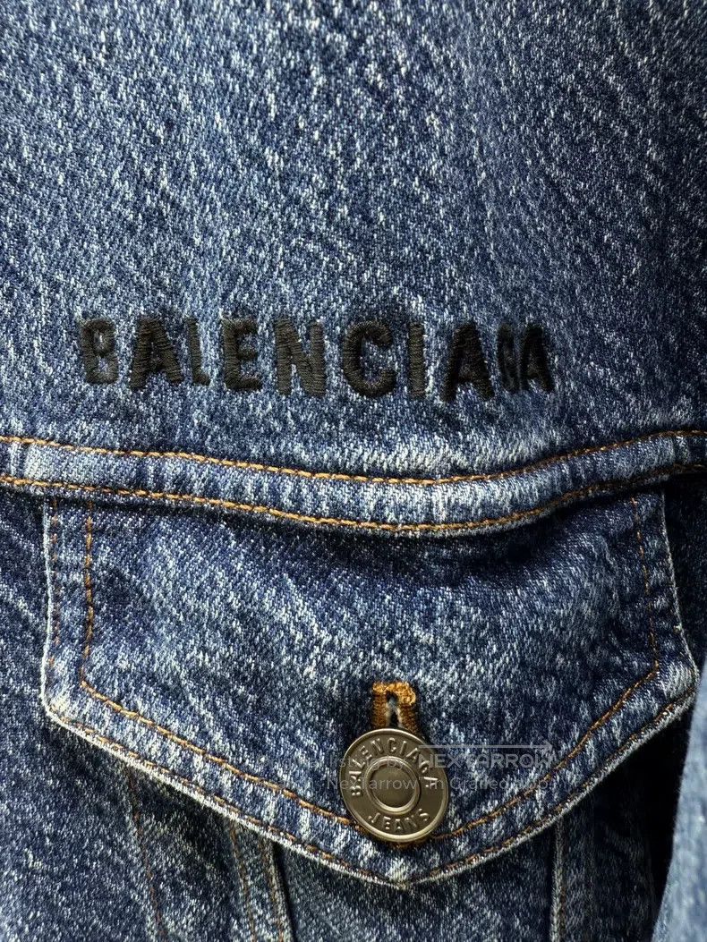 Balenciaga Balenciaga Denim Jacket Size XXS / US 00 / IT 34 - 2 Thumbnail