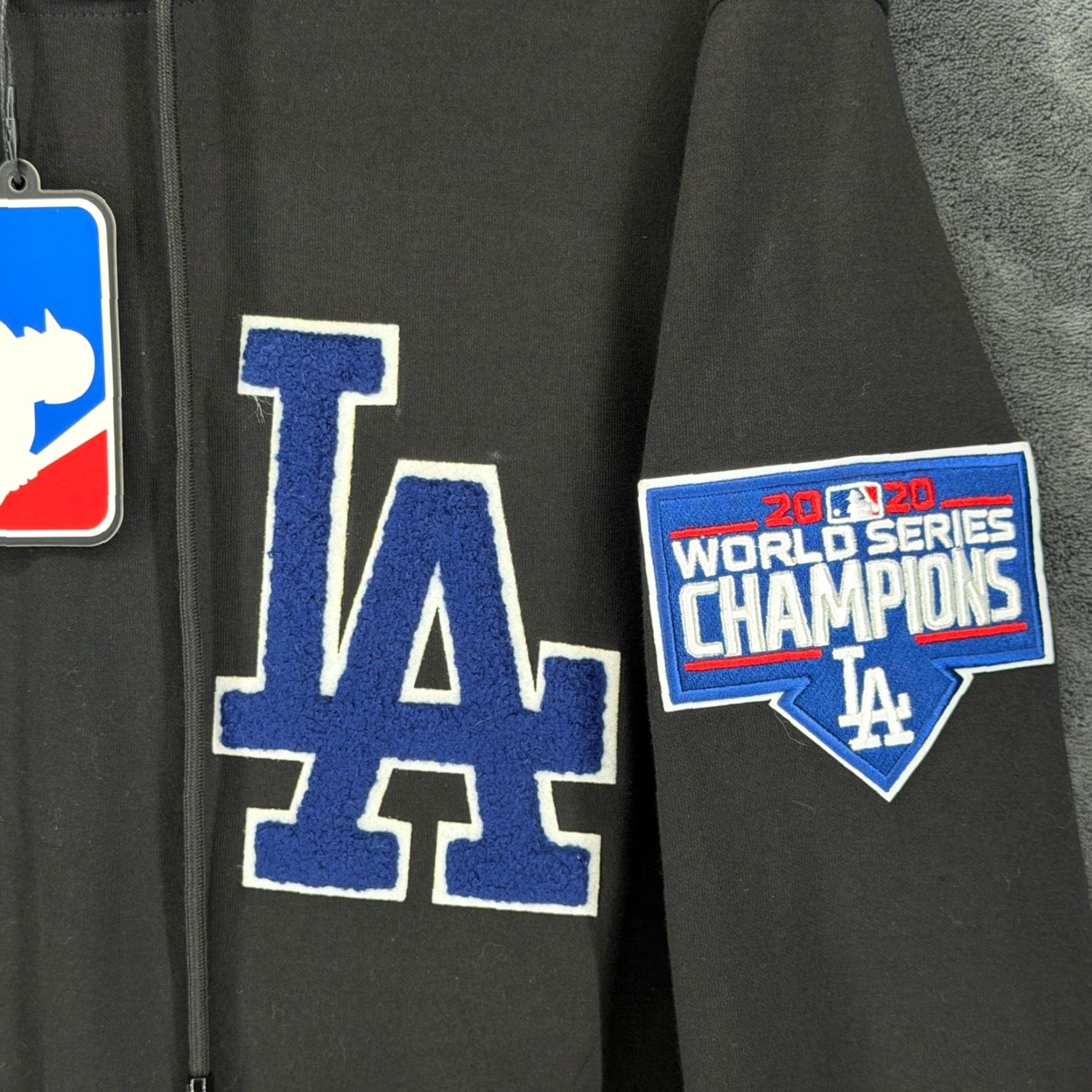 Pro Standard Pro Standard Los Angeles Dodgers 2020 World Series Champions Hoodie Black Mens M Size US M / EU 48-50 / 2 - 3 Thumbnail