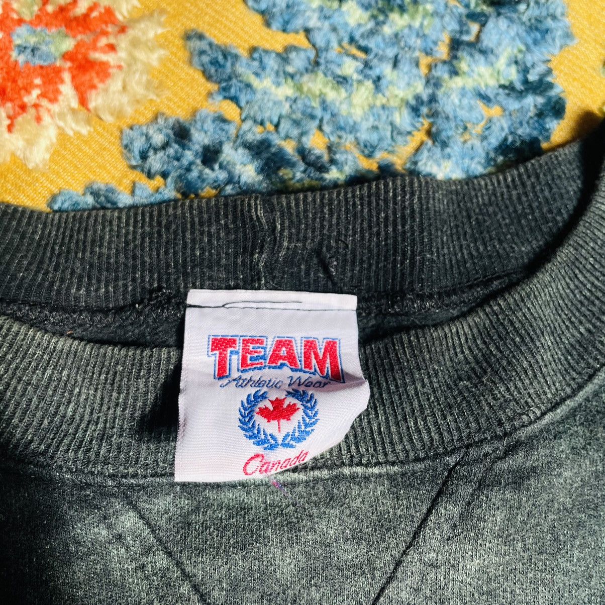 Vintage 1996 Royal Victoria Marathon Team Canada Sweatshirt Size US L / EU 52-54 / 3 - 2 Thumbnail