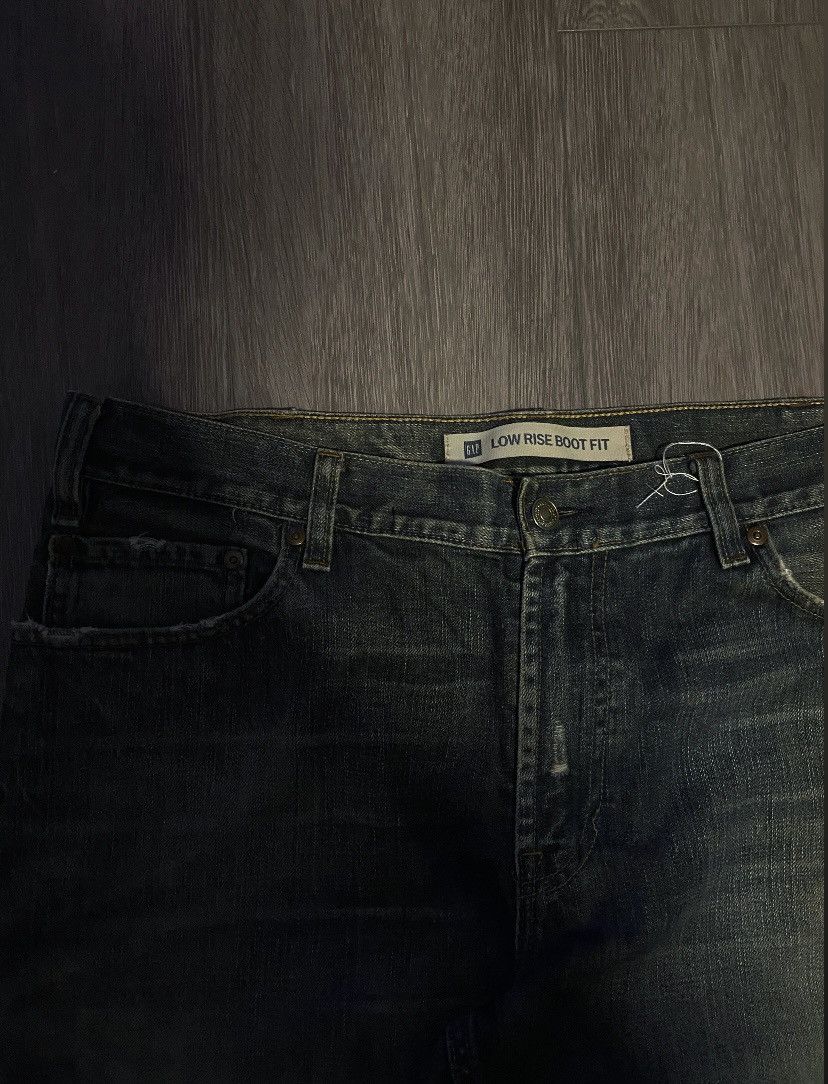 Gap Vintage Dark Wash Flare Gap Jeans Size US 36 / EU 52 - 2 Thumbnail