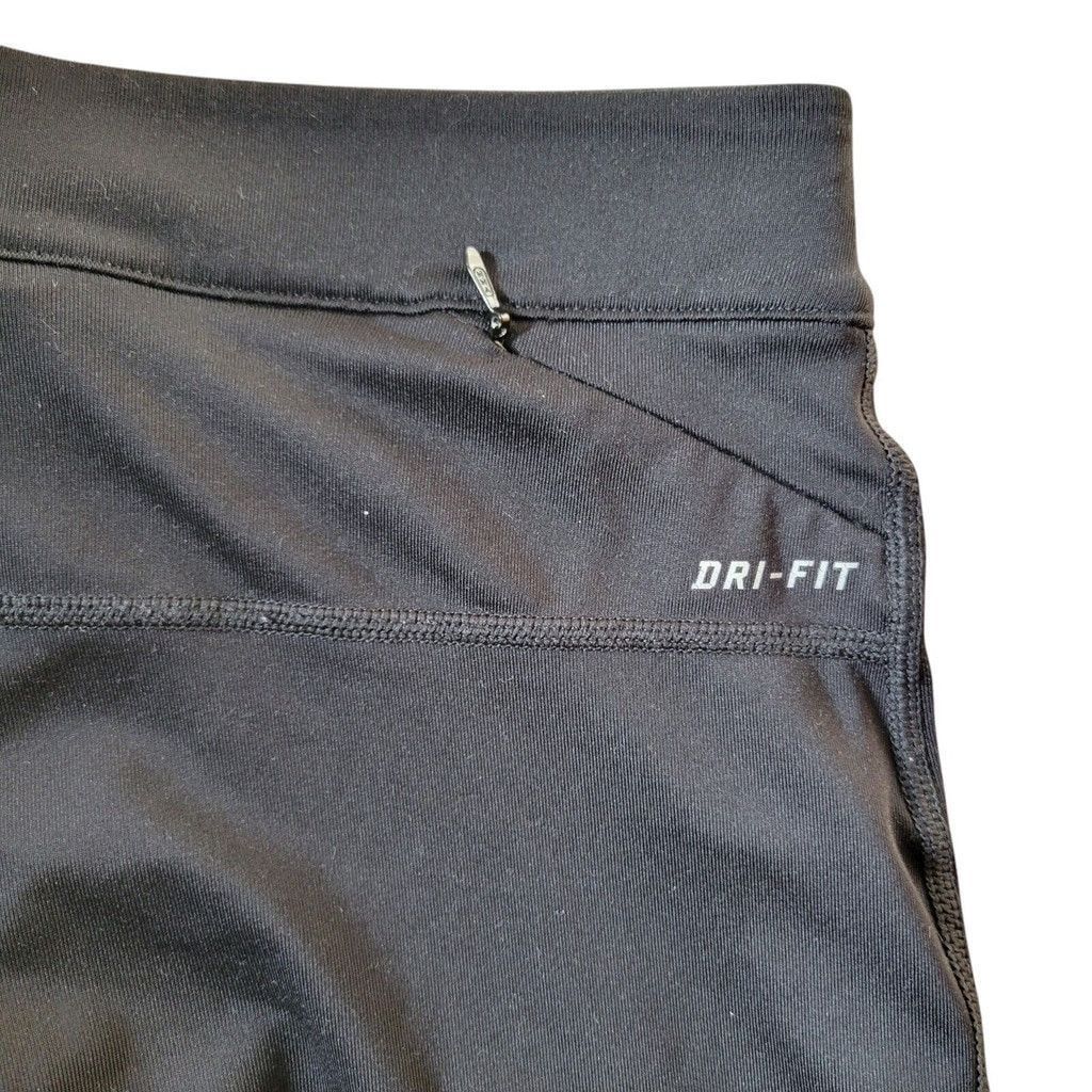 Nike Nike Capri Yoga Pants Women’s. Size Small. Excellent Cond Size 24" / US 00 / IT 34 - 7 Thumbnail