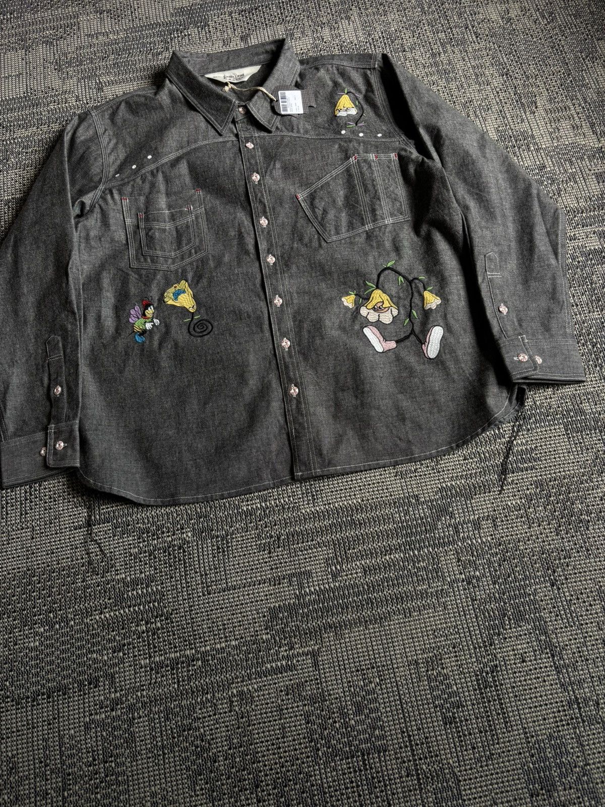 Brain Dead × Gotcha BRAIN DEAD GARDEN PARTY CHAMBRAY BUTTON UP DENIM SHIRT Size US L / EU 52-54 / 3 - 6 Thumbnail