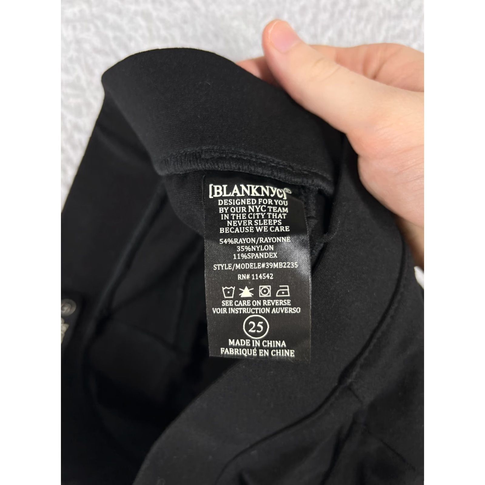 Vintage BLANKNYC Womens Black Leggings Skinny Pockets 25 Pants Rayon Blend Pull On Inseam 28in Casual Activewear Womens Size 30" / US 8 / IT 44 - 5 Thumbnail