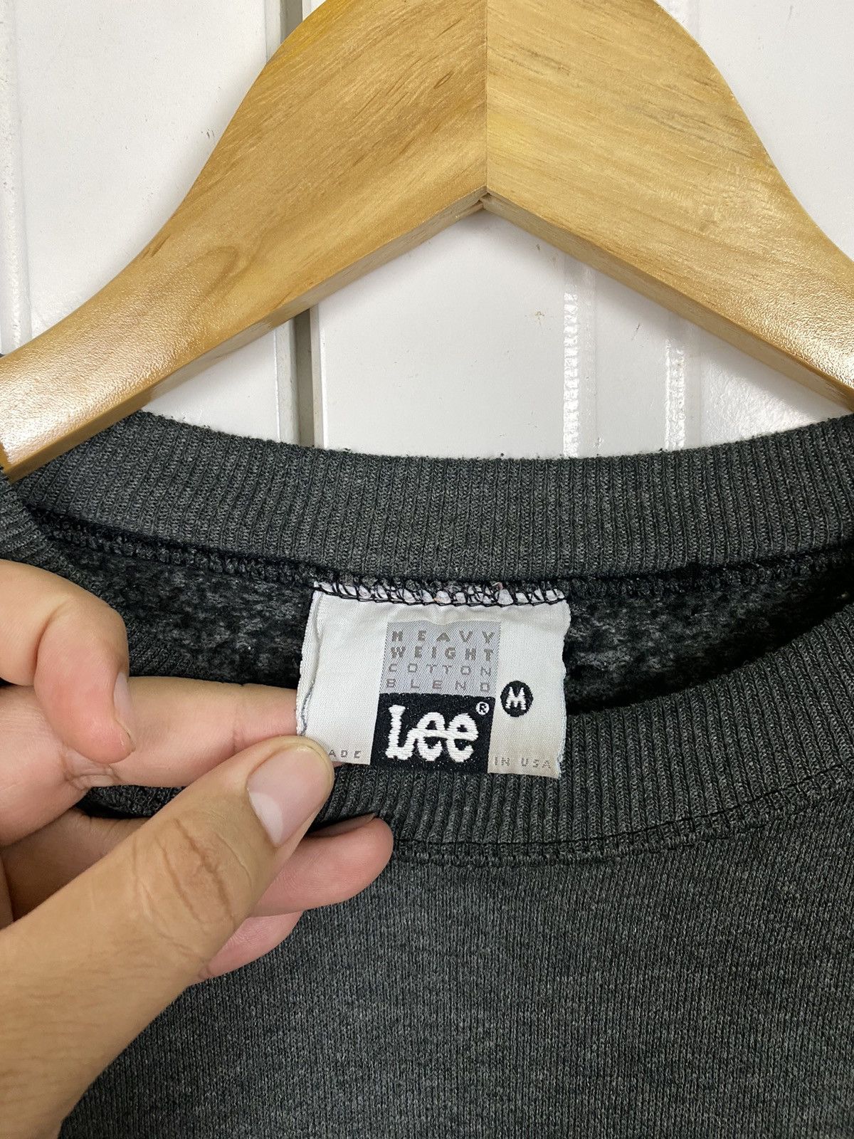 Vintage Vintage Lee Local Motion Surf Sweatshirt Size US M / EU 48-50 / 2 - 7 Thumbnail