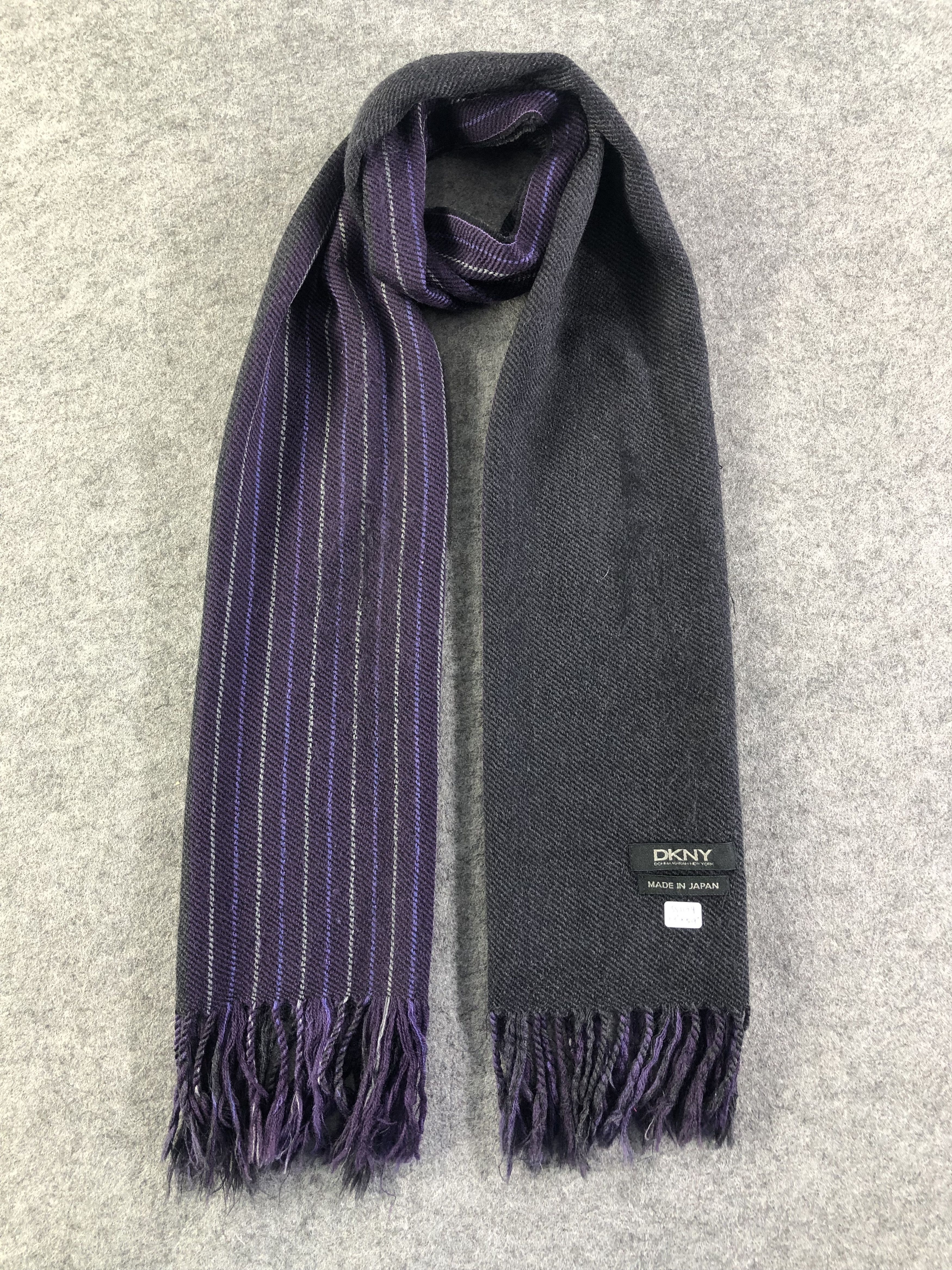 DKNY DKNY Scarf / Muffler / Neckwear Size ONE SIZE - 1 Thumbnail