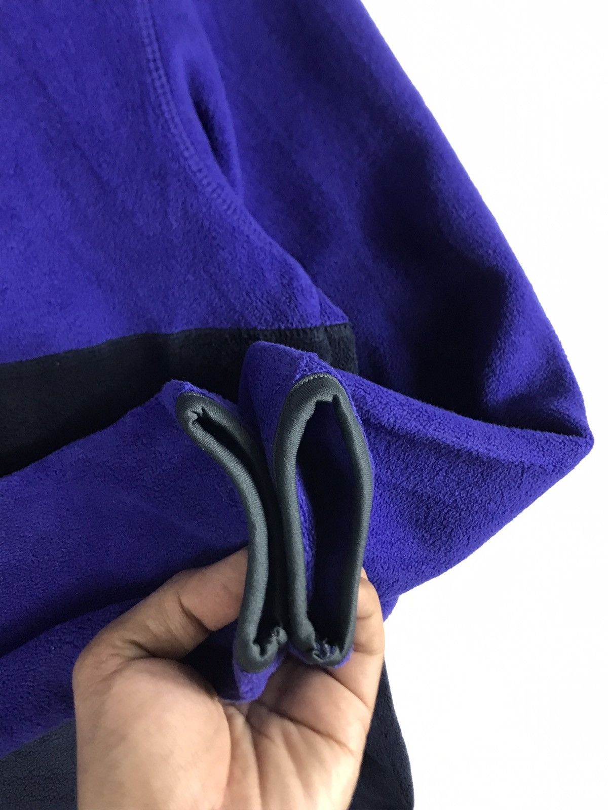 JW Anderson × Uniqlo 🔥J.W.anderson Pullover Fleece Sweatshirt Size US M / EU 48-50 / 2 - 8 Thumbnail